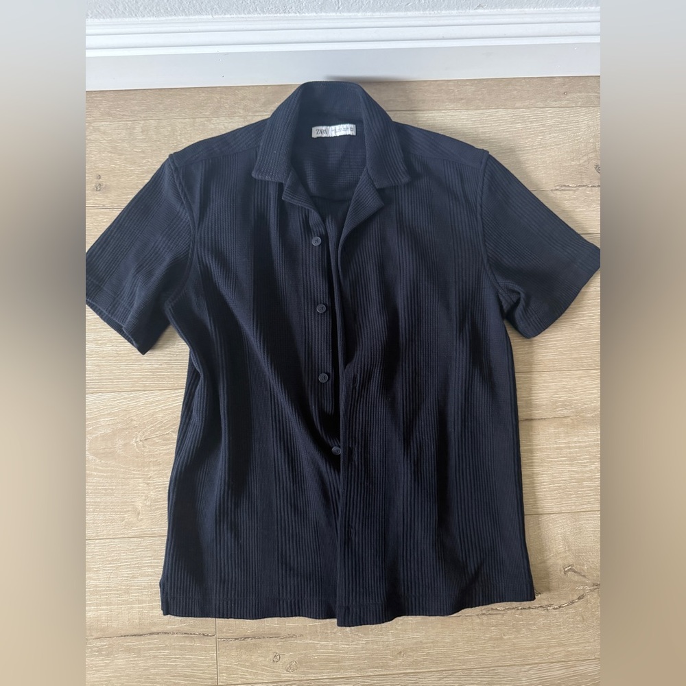 Zara navy button down size small